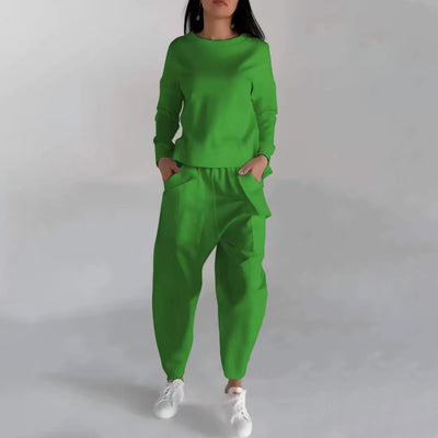 Women's Back Slit Sweatshirt & Pocketed Trousers Set